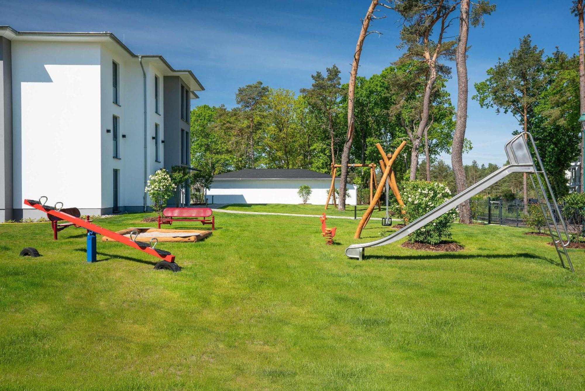 Terrassenwohnung "Inselhain" - Oase Am Haff Garz  Екстер'єр фото